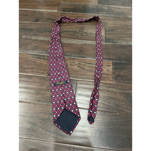 Brooks Brothers Silk Red Navy Geometric Pattern Necktie - Picture 4 of 7